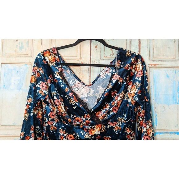 ProBlue Womens Size XL Navy V-Neck Long Sleeve Floral Pullover Blouse Top - Picture 5 of 8
